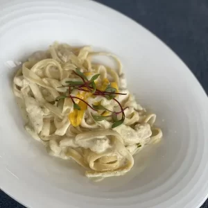 فتوچینی آلفردو | Fettuccine Alfredo